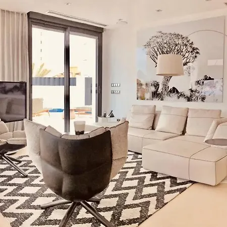 Luxurioeses Apartment In Benidorm Mit Pool Exterior foto